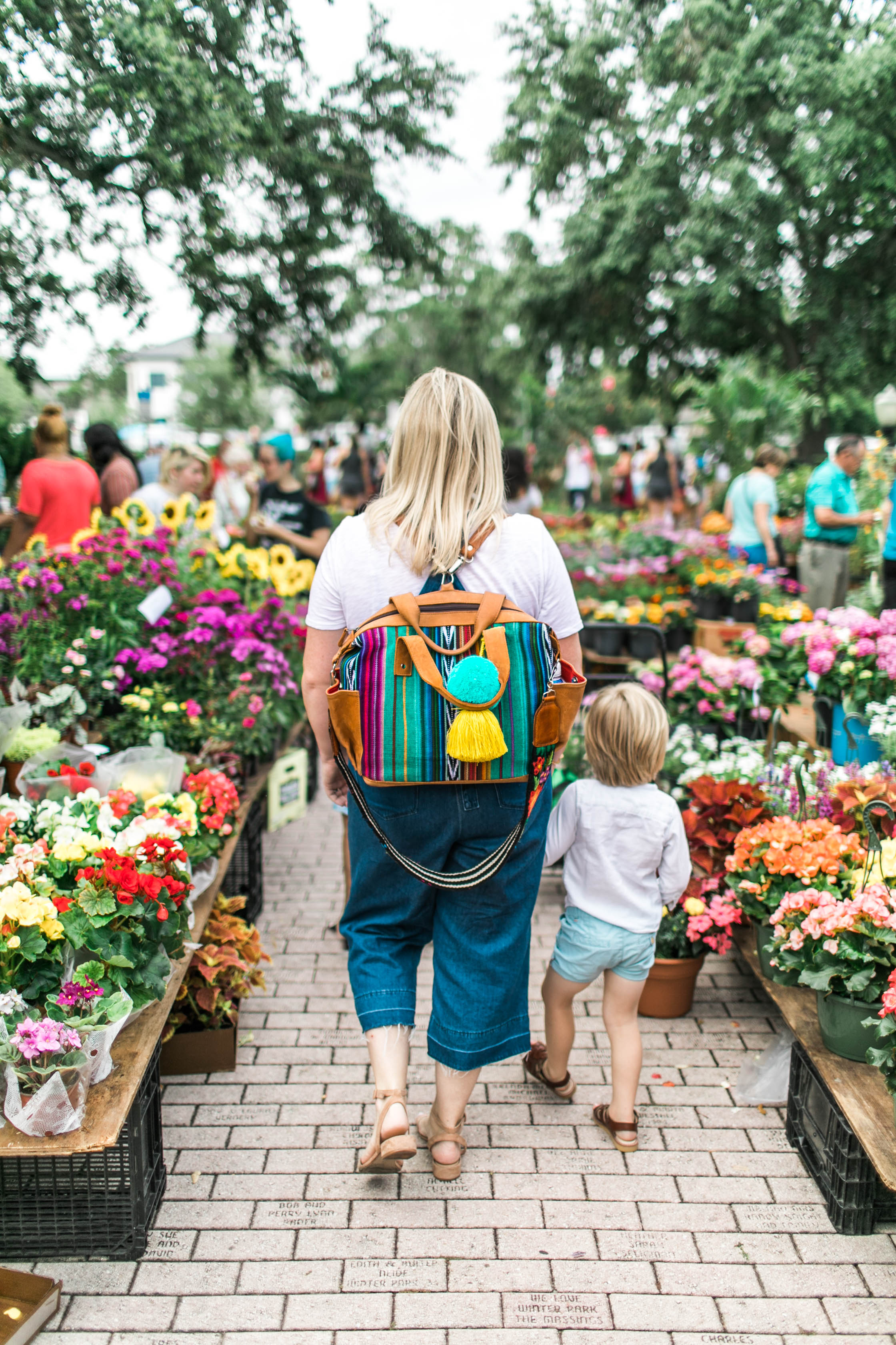 Farmers market quetzal 05-19-18-3636